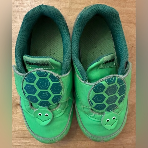 REEBOK Royal Classic Turtle 2 Pair Bundle Toddler Green Sneakers - Picture 5 of 16